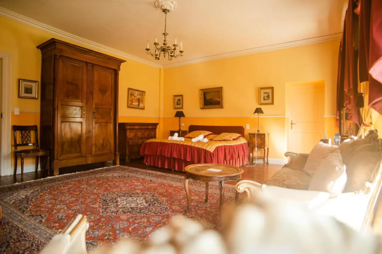 Bed & Breakfast Chateau De Rhodes La Bastide-de-Serou